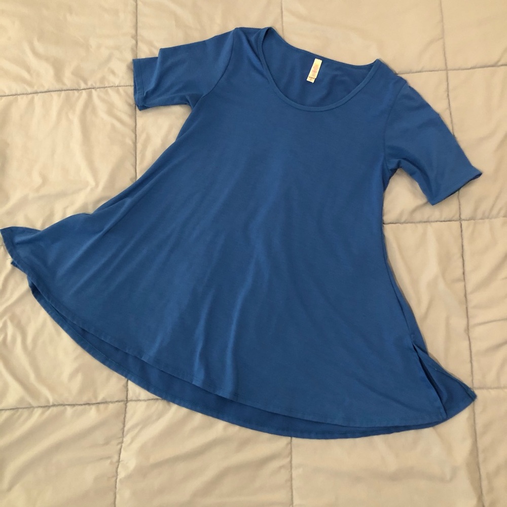 LuLaRoe blouse blue XS